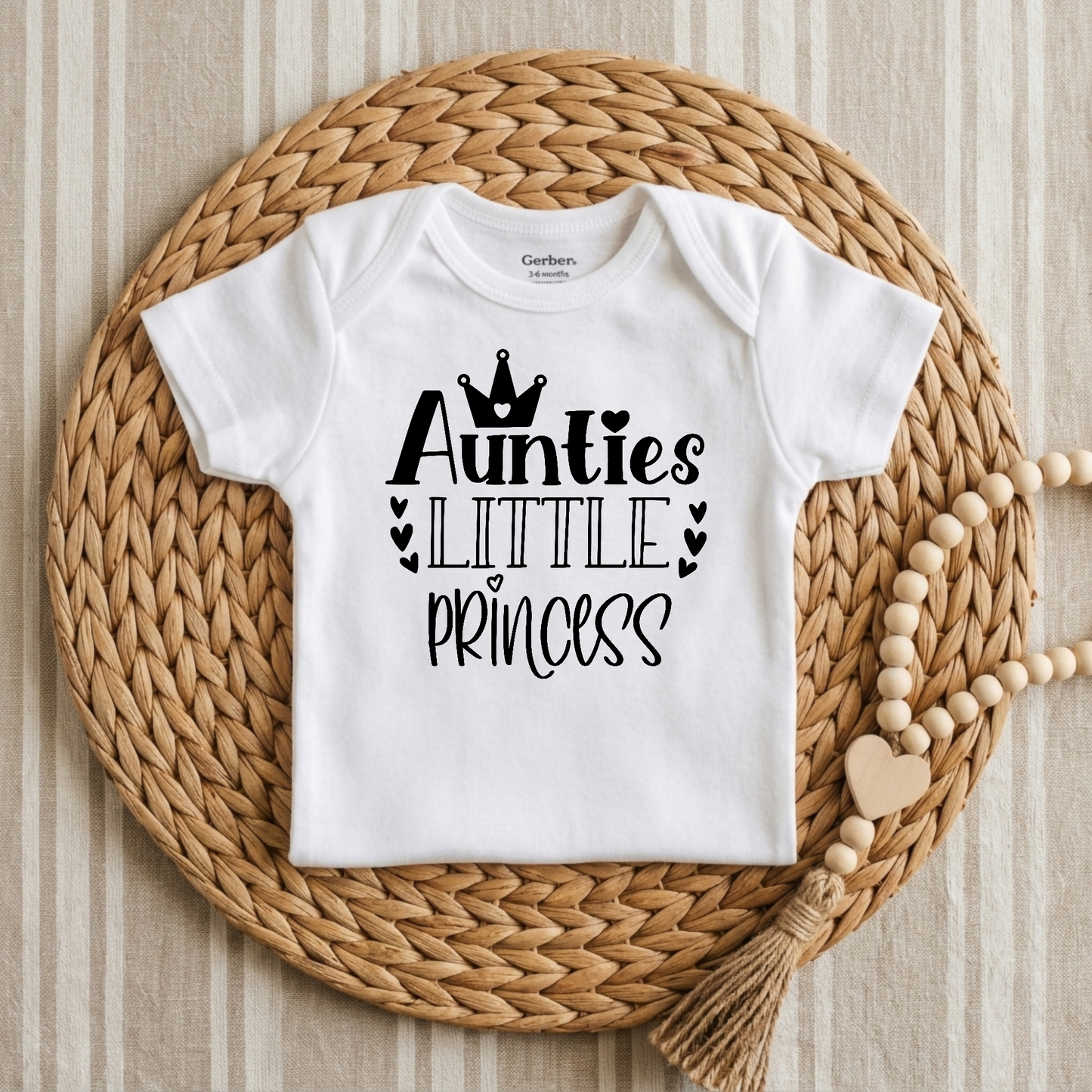 Aunties Little Princess Baby Onesie – Crown Aunt Bodysuit