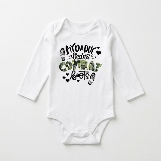Long-Sleeve Military Baby Onesie – My Daddy Wears Combat Boots Bodysuit